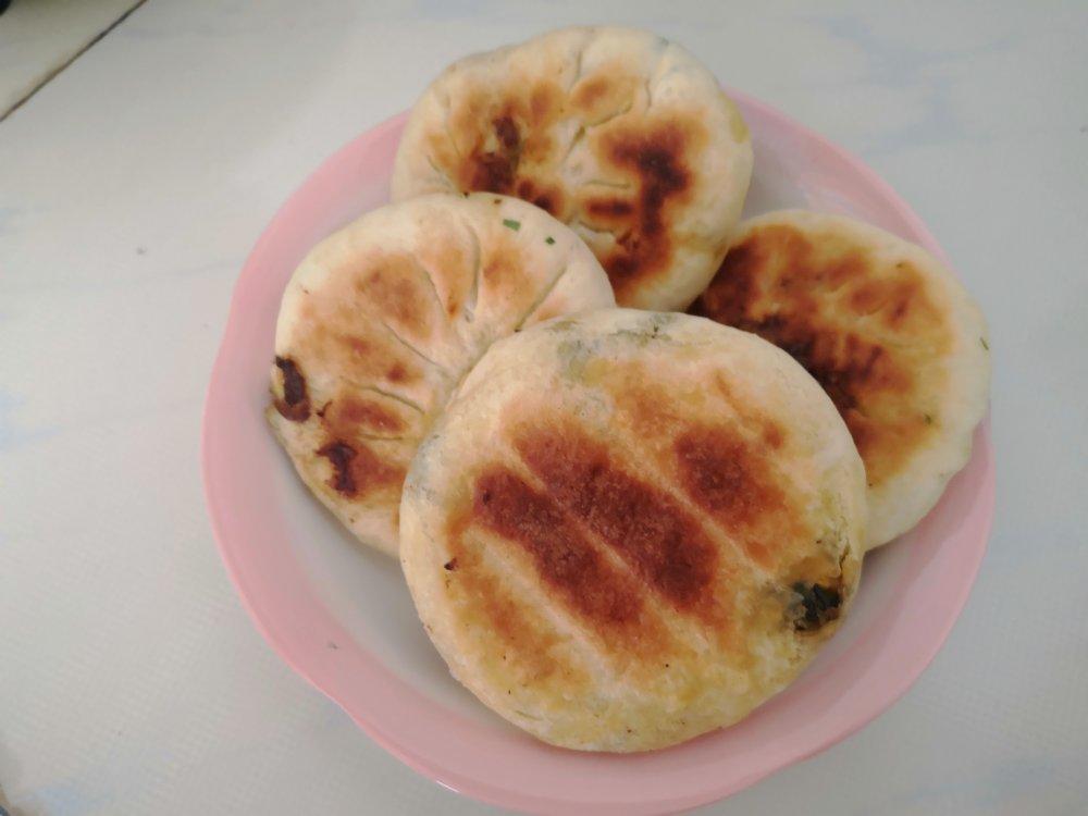 薄皮韭菜饼