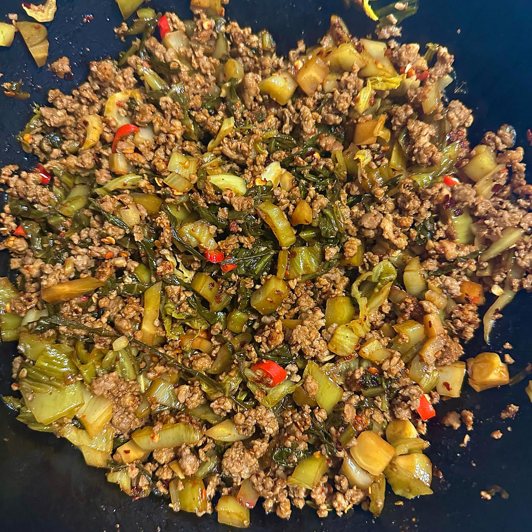 ✅挑战365天晚餐不重样第127天:酸菜炒肉沫‼️