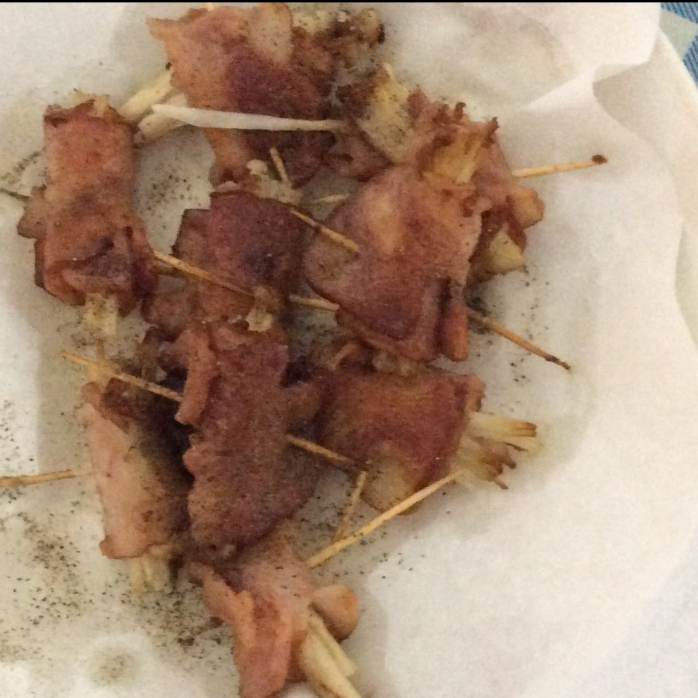 香煎培根金针菇卷