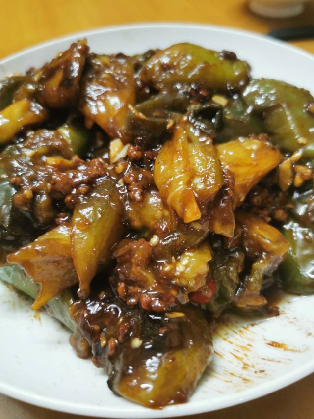 肉沫茄子（非油炸健康版）文末另附万能鱼香汁配方。