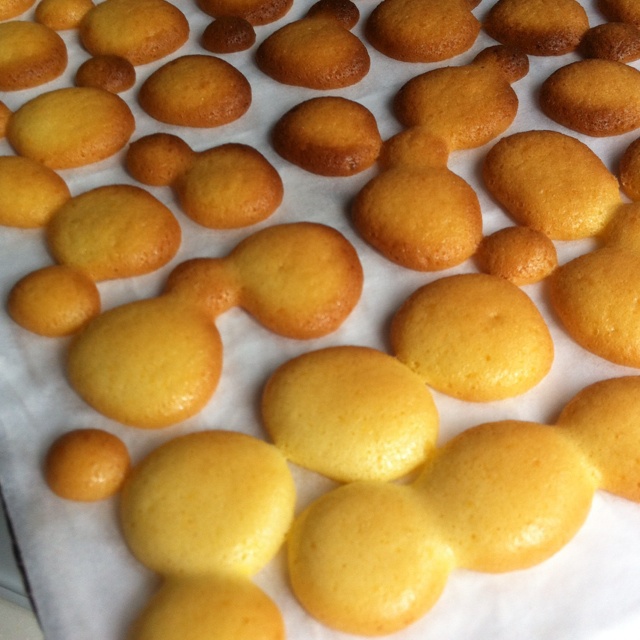 儿时的回忆---蛋黄元