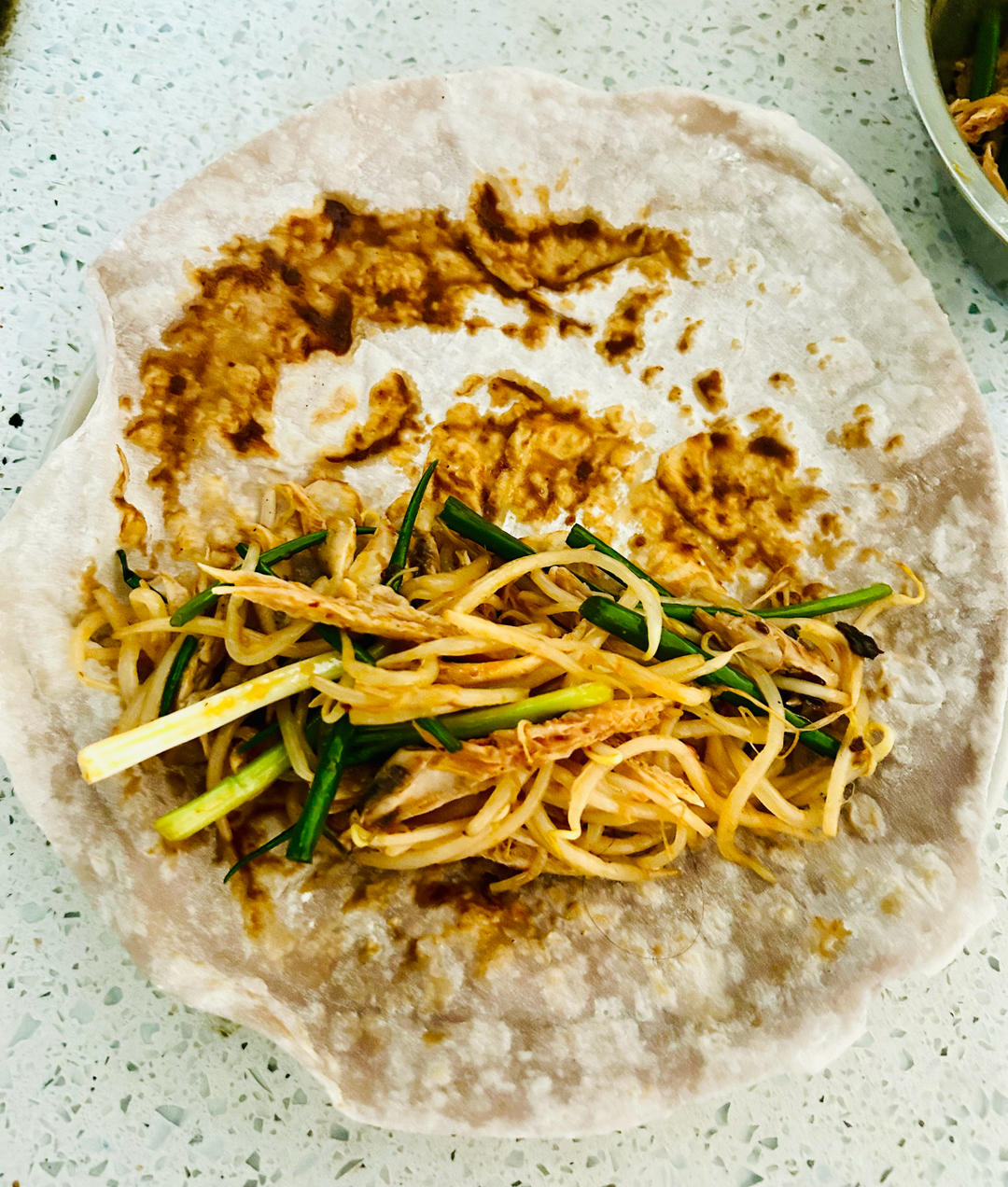 缤纷土豆丝卷饼（内附饼皮超详细做法，口感绝不会让你失望，成功率超高～）
