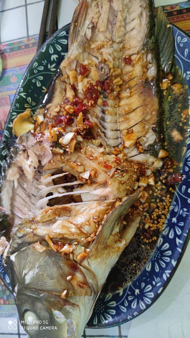 蒜泥鲤鱼