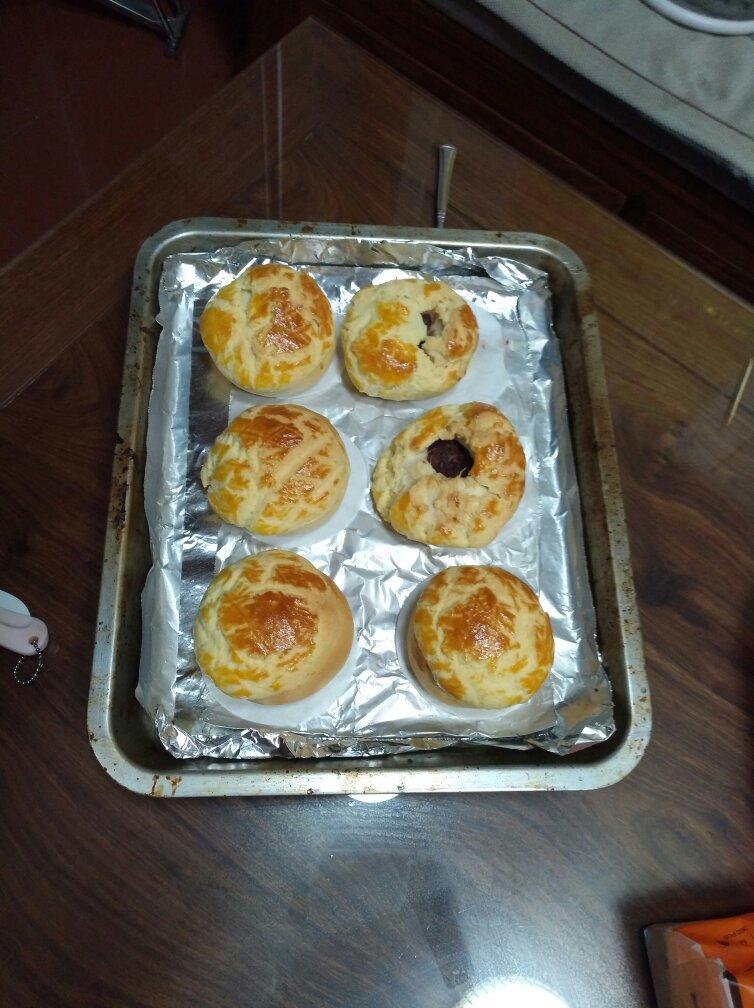 一次发酵直接法～酥脆掉渣菠萝酥皮包