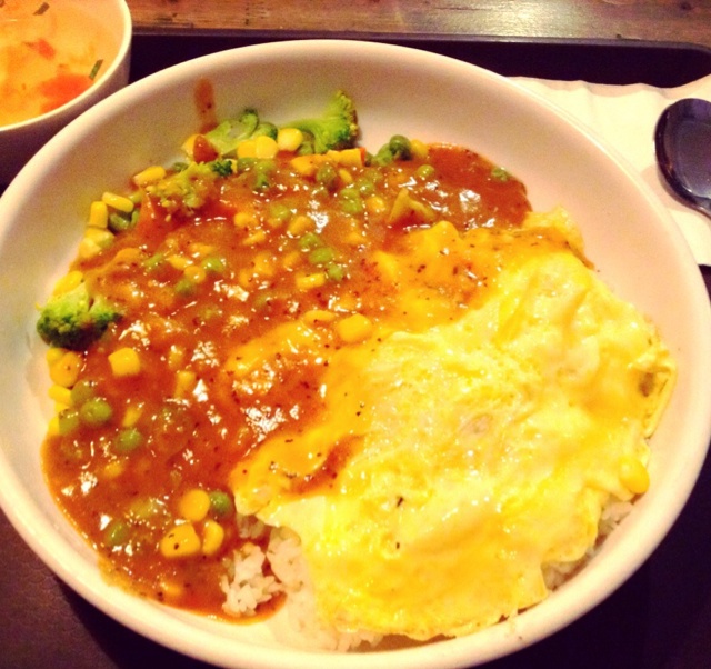 黑胡椒牛肉盖饭