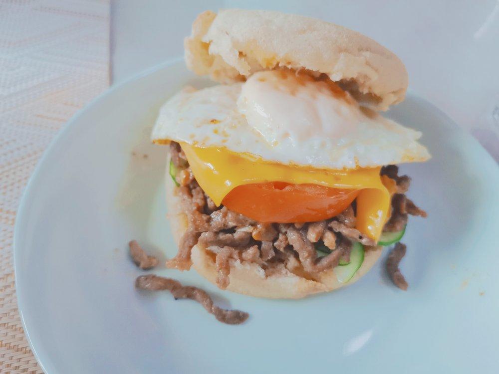 猪柳蛋麦满分 —英式玛芬胚English muffin