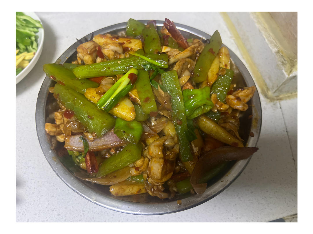 三步搞定最爱的干锅牛蛙