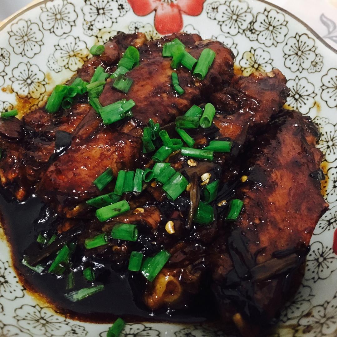 吮指酱香鸭翅