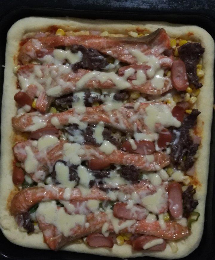 自家制披萨皮+披萨(棒)