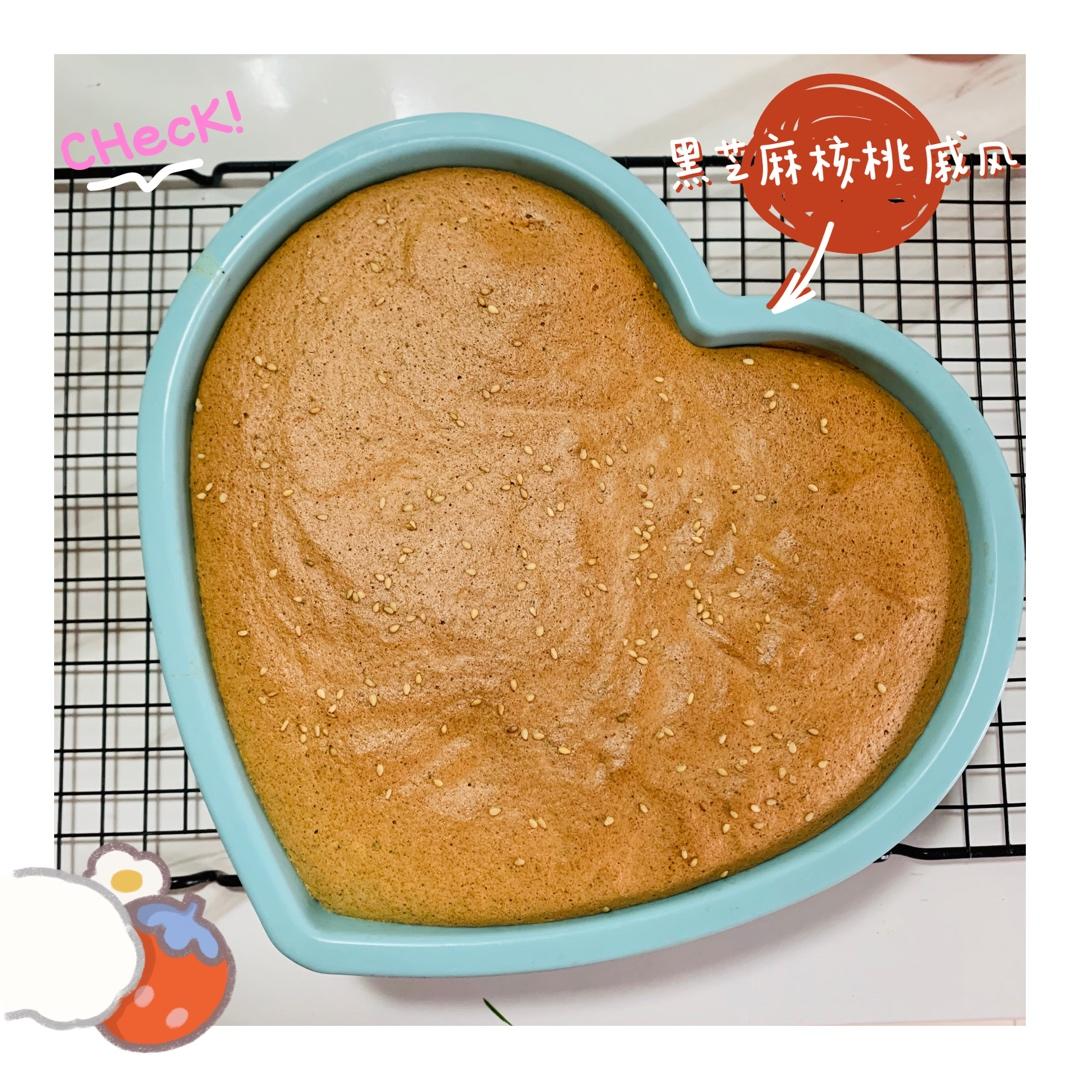 无油黑芝麻核桃戚风蛋糕
