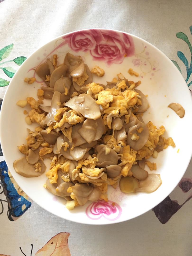 杏鲍菇炒鸡蛋