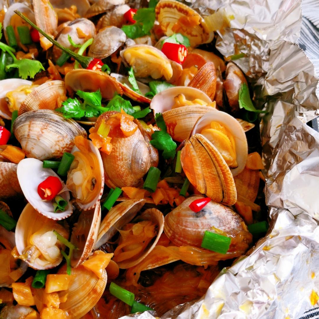 珊乐的美食之旅做的锡纸花甲锡纸蛏子曼食慢语