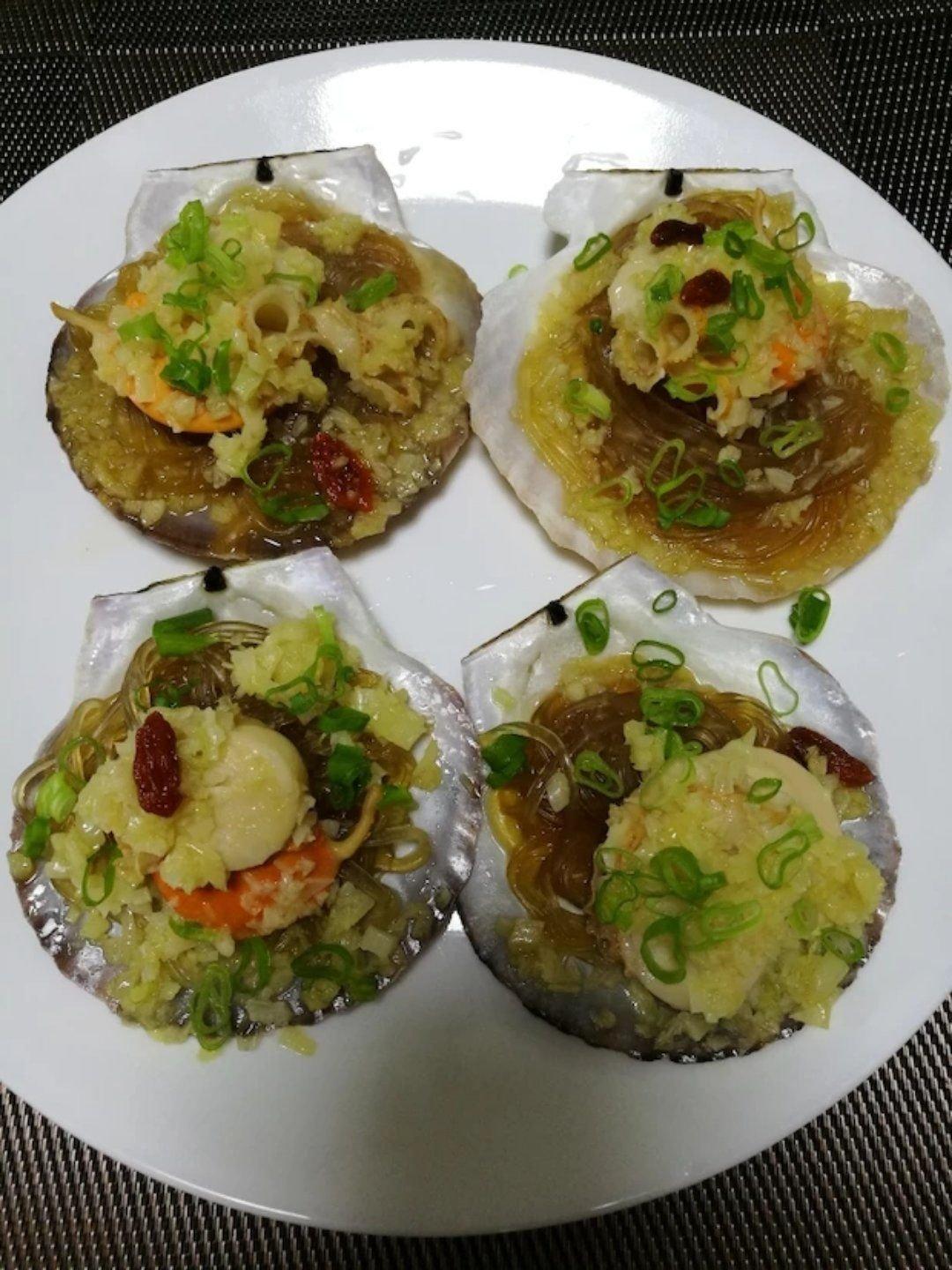 蒜蓉粉丝蒸扇贝