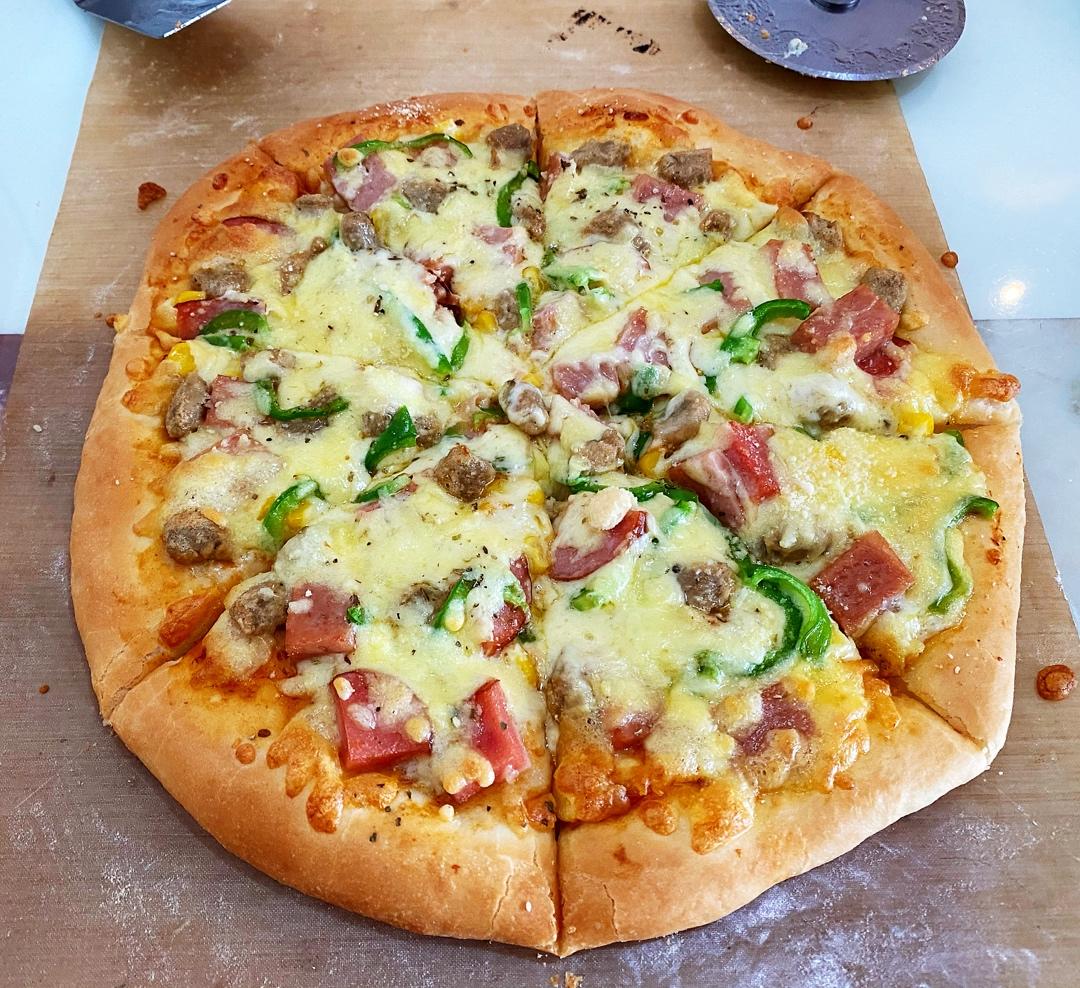 鲜虾🍤培根披萨🍕“内附敲好吃的饼皮做法”