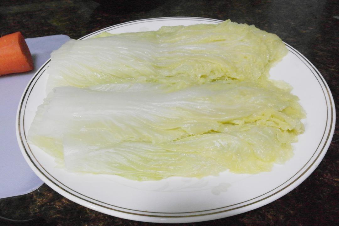 伟德国际翡翠白菜适合放在哪个位置 翡翠白菜戴在什么地方