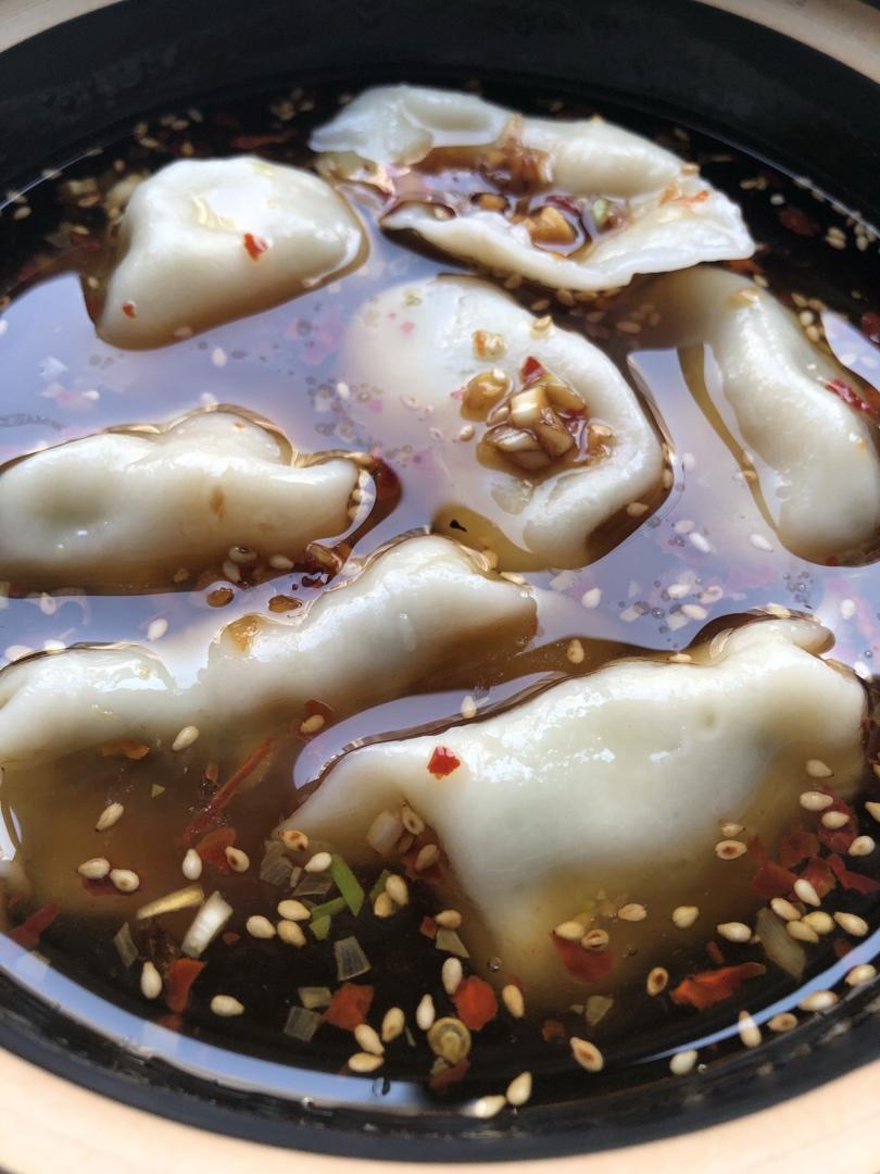 一吃就上瘾的酸汤水饺
