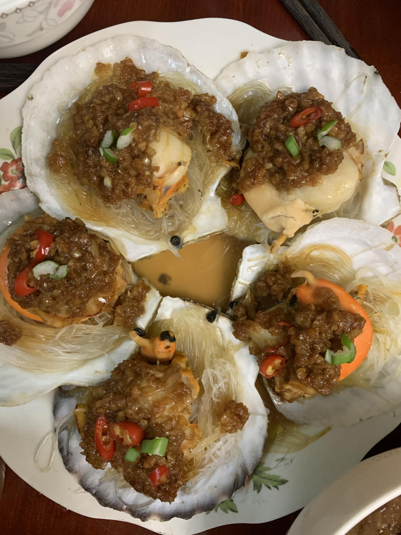 蒜蓉粉丝蒸扇贝