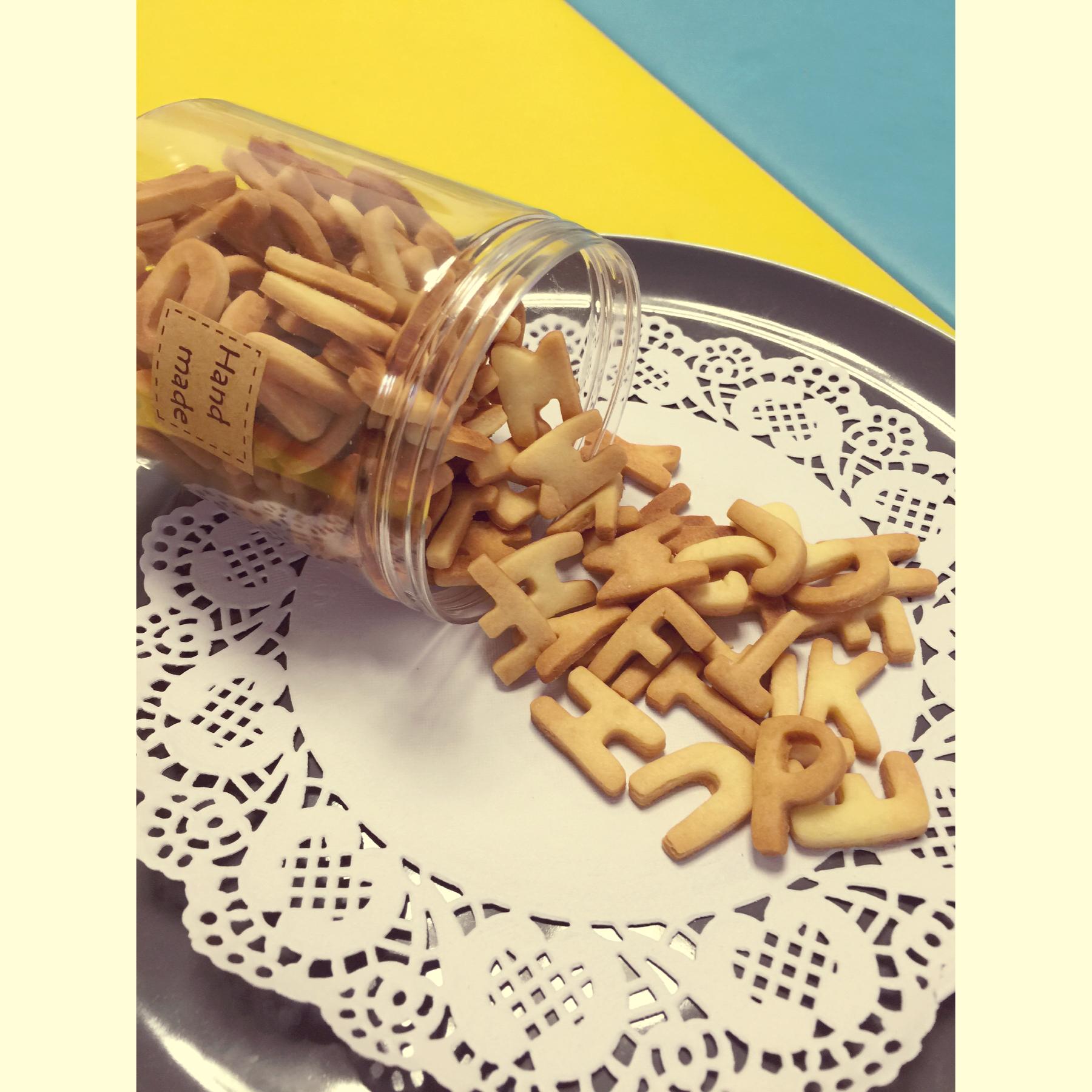 字母磨牙饼干
