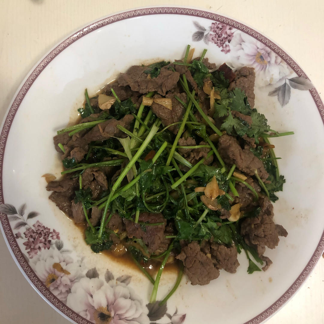 香菜牛肉