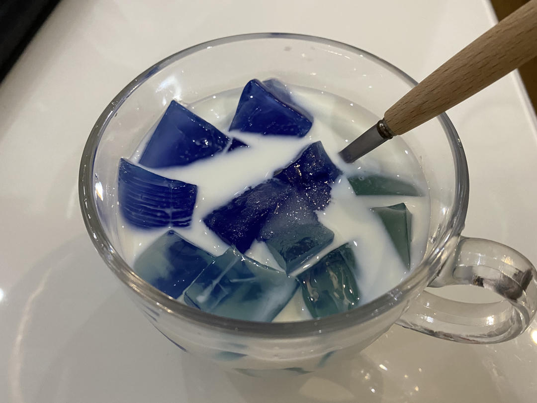 夏日解暑甜品|海蓝冰粉