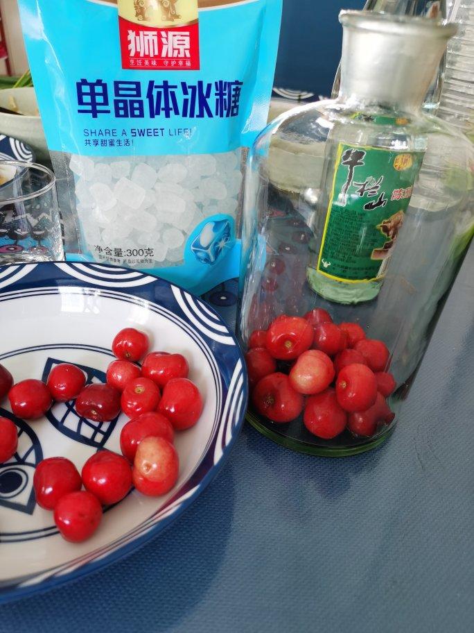 最美自制樱桃酒