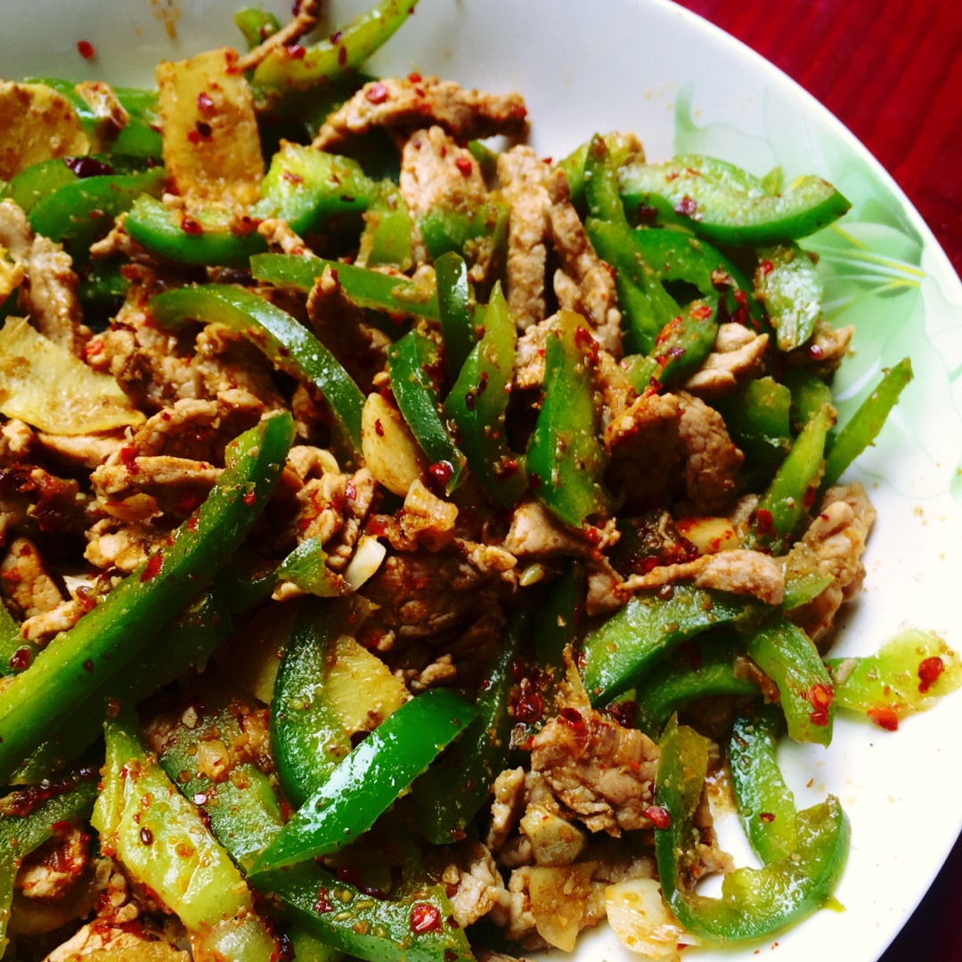 孜然青椒炒肉
