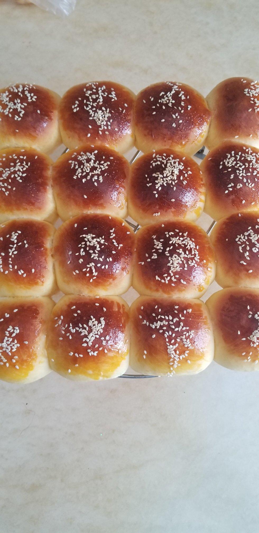 新手一发：奶香小面包