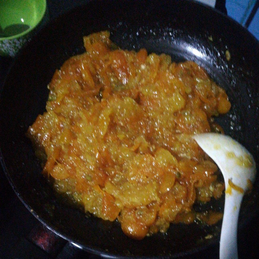 金桔酱润肺止咳化痰疗效好。金桔酱。