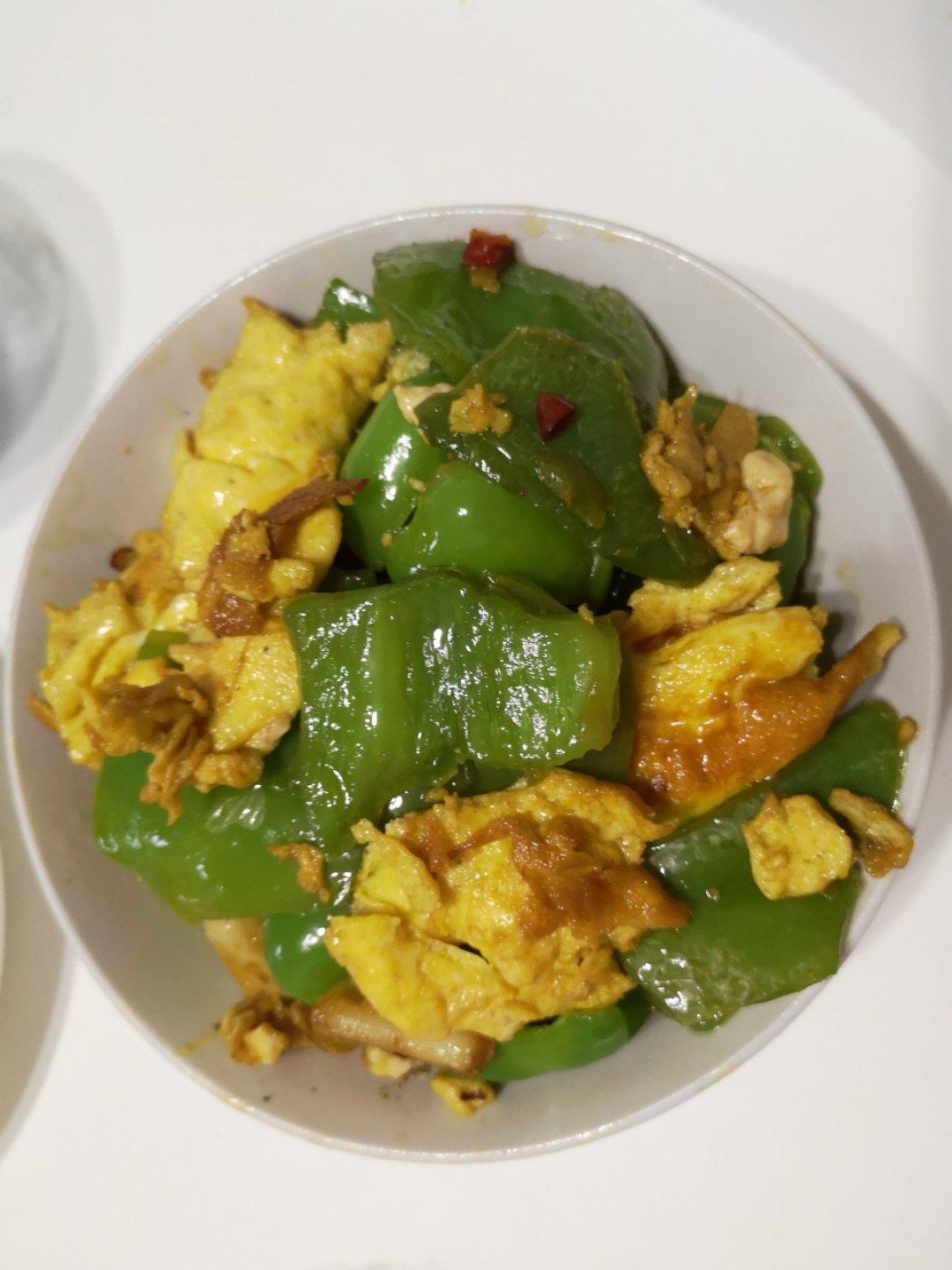 青椒炒鸡蛋(原图，从不修图)