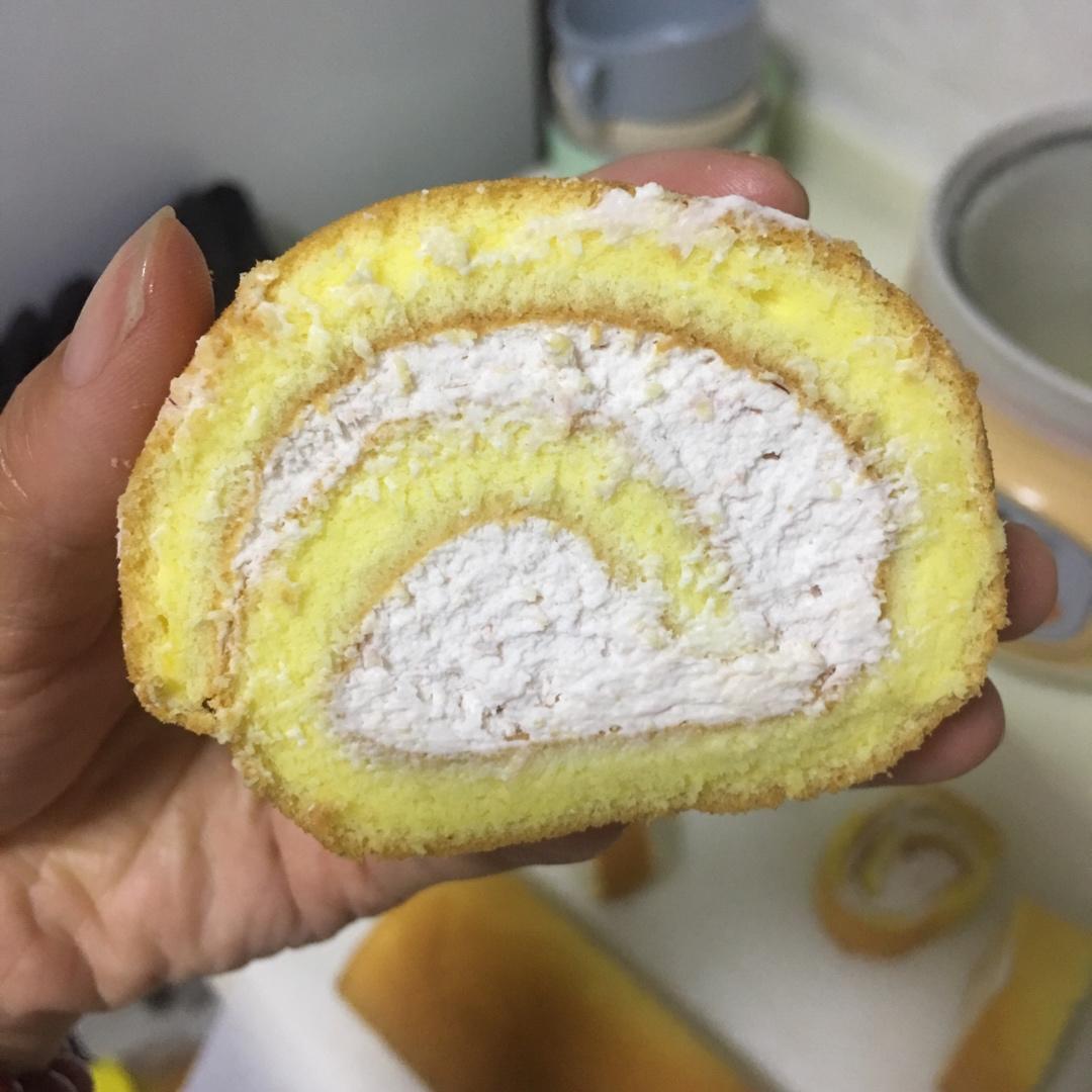 《Tinrry下午茶》教你做基础原味蛋糕卷