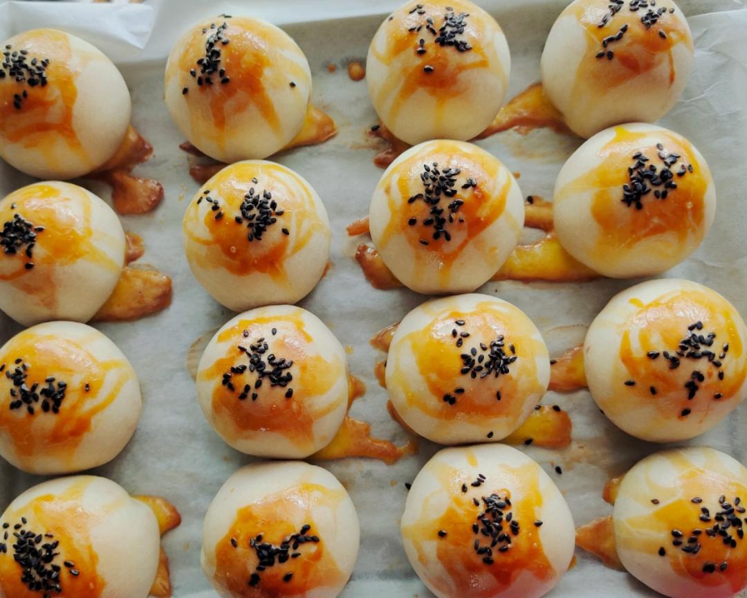 猪油版自制蛋黄酥的做法