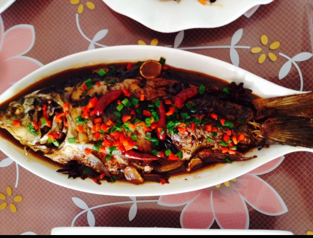 家常红烧鱼
