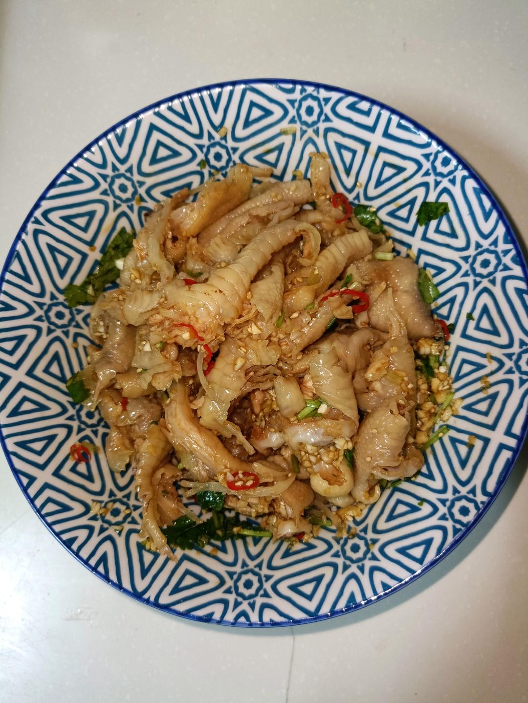 火爆网络的“无骨鸡爪”竟然这么简单？大厨：自己做得更放心