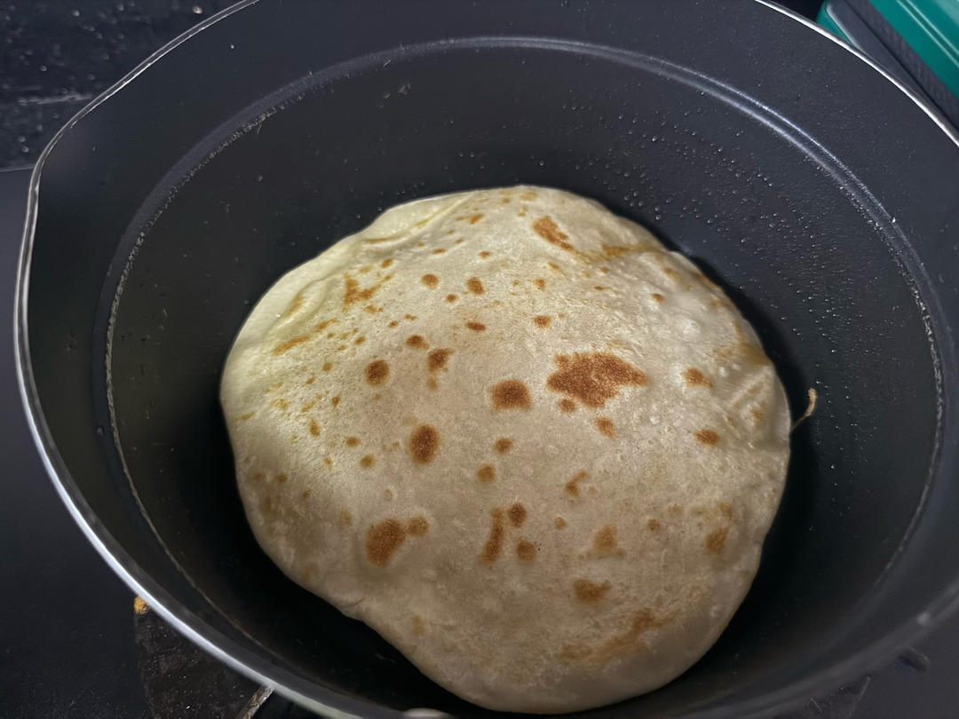 张张都鼓大泡的鸡蛋灌饼这样做不鼓大泡都难