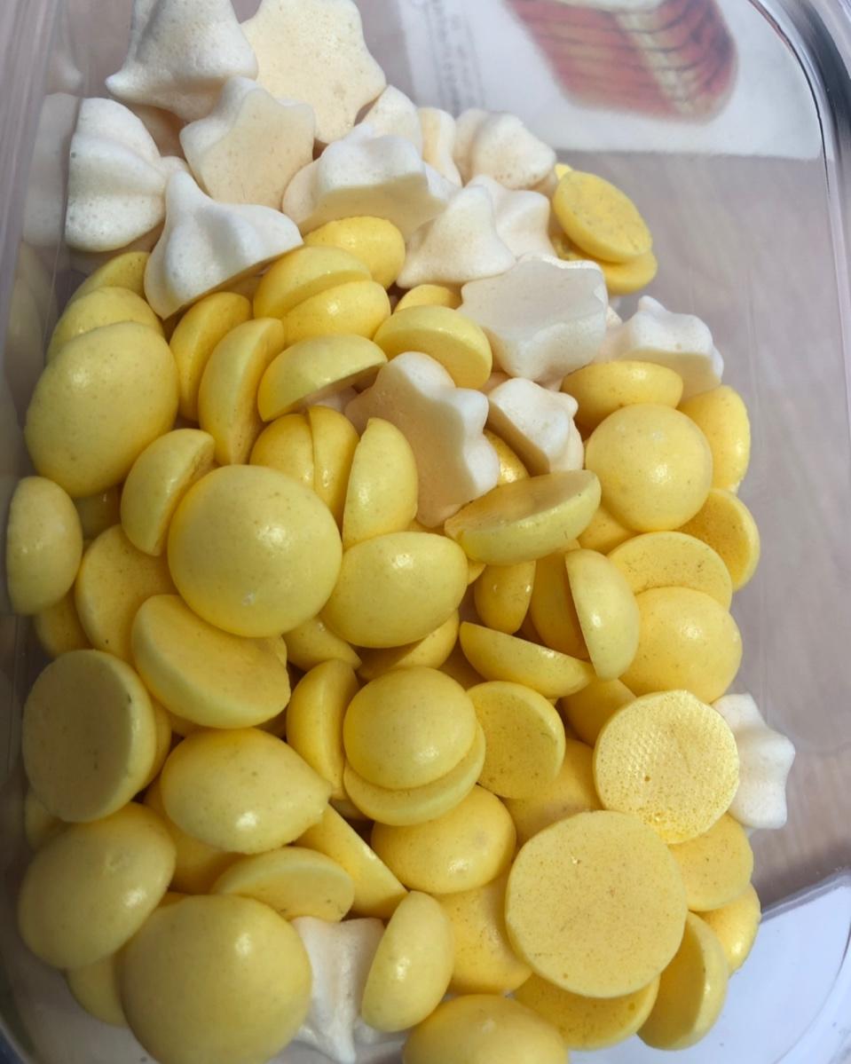 蛋黄溶豆