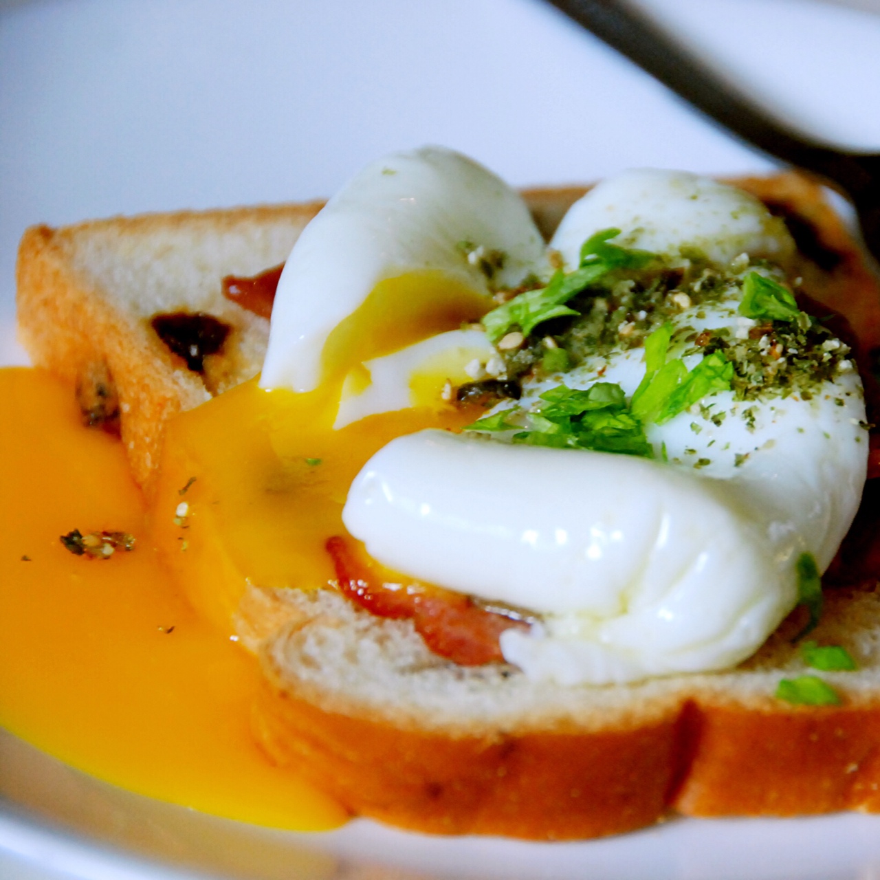 煮溏心荷包蛋的几种方法