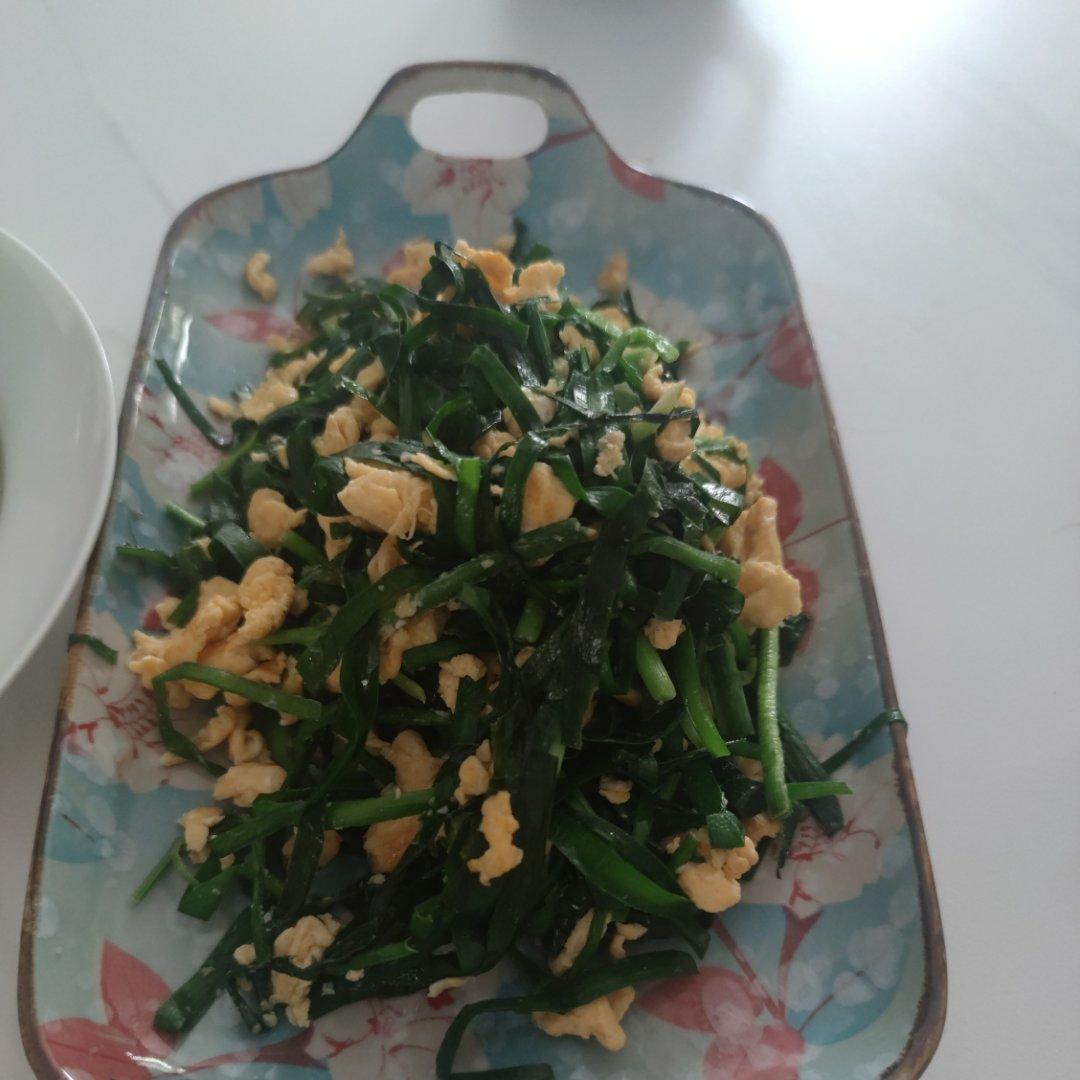 韭菜炒鸡蛋——三分钟快手下饭菜 掌握火候的秘诀