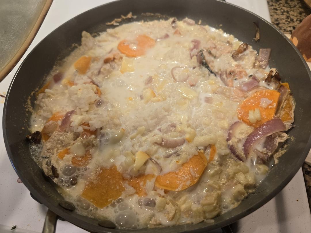 奶油蘑菇三文鱼烩饭