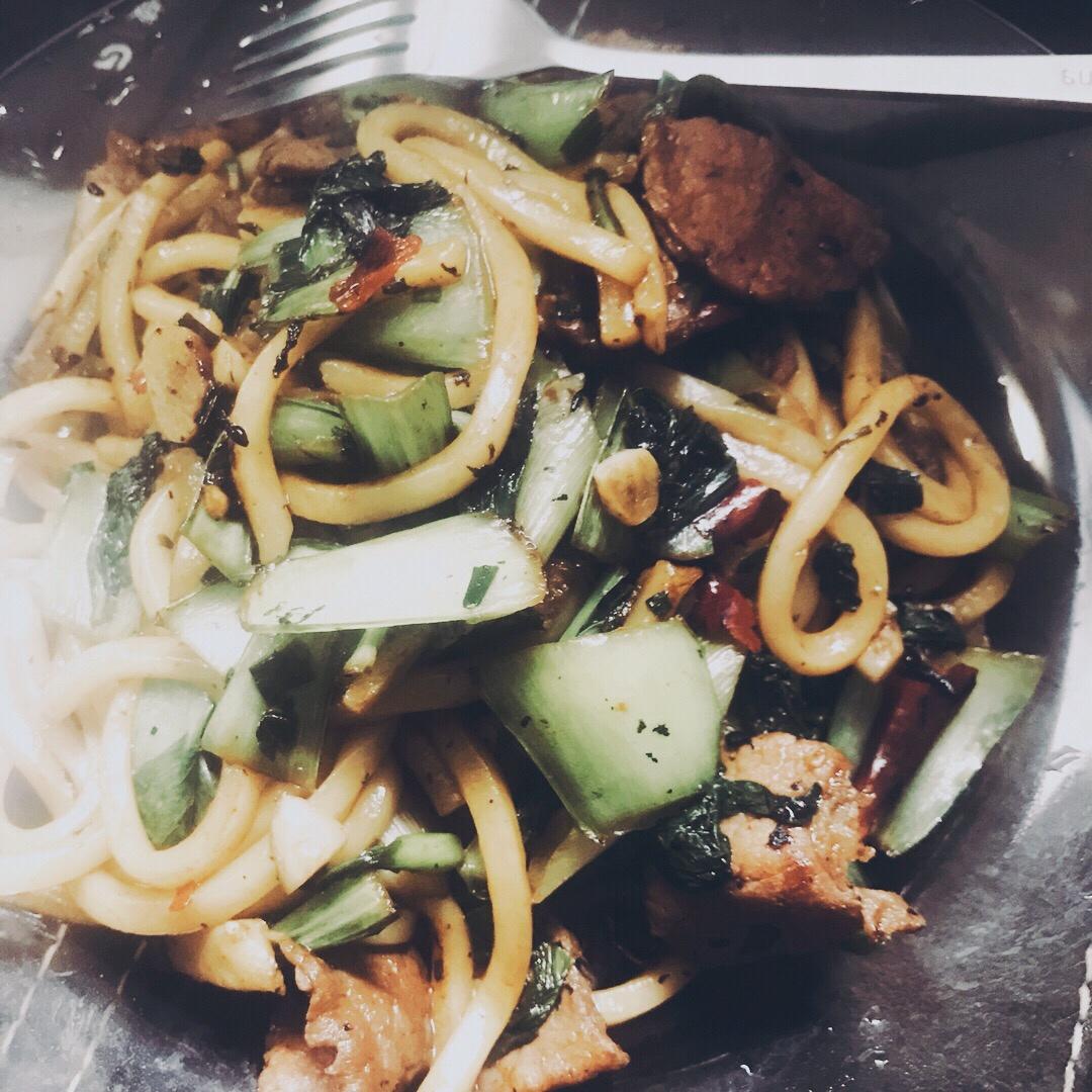 子时当归—炒乌冬面