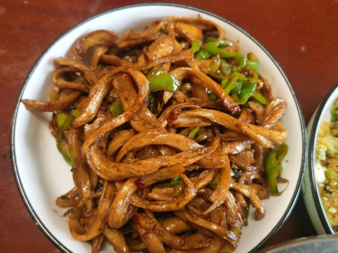 青椒炒面筋