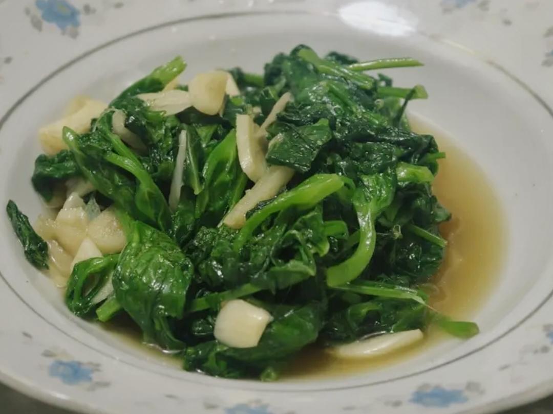 清炒豌豆尖