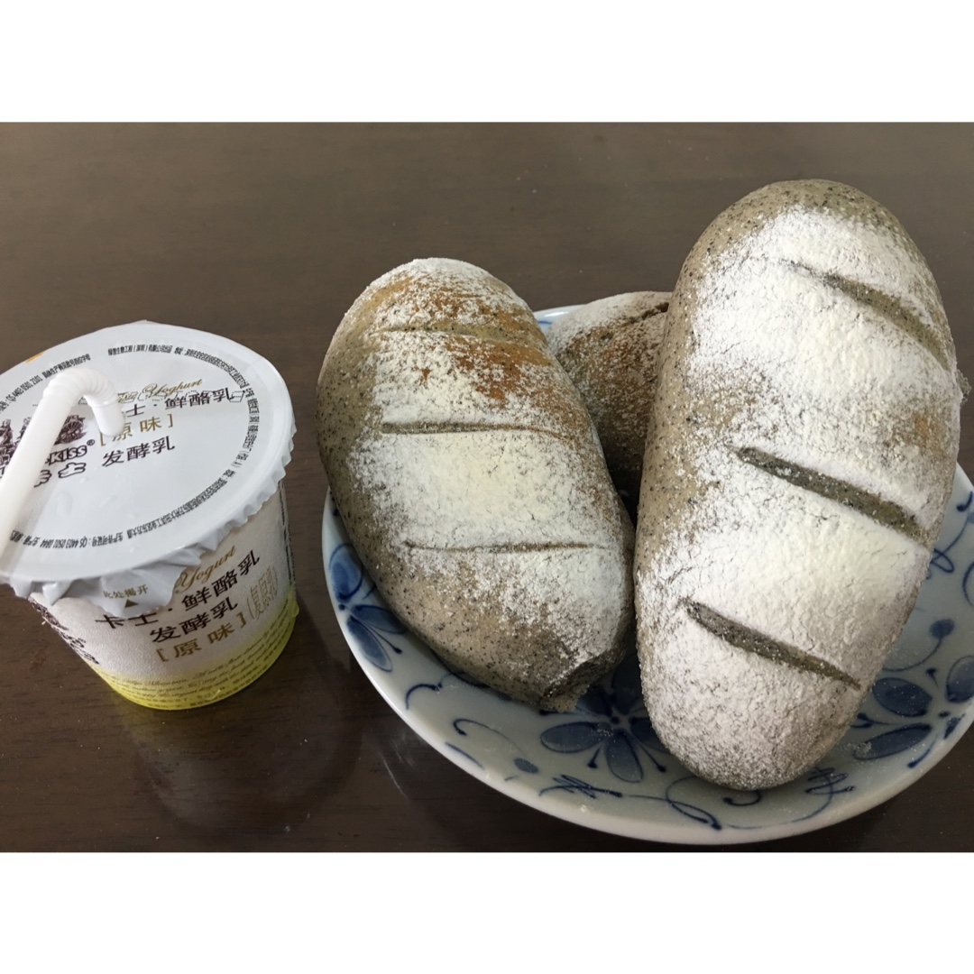 天然酵种土豆泥芝麻无糖软欧