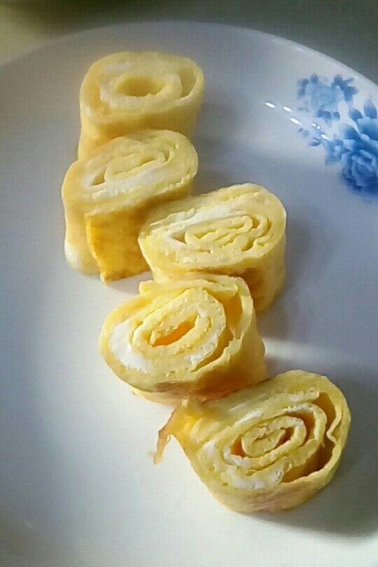 a曹艺文做的鸡蛋卷