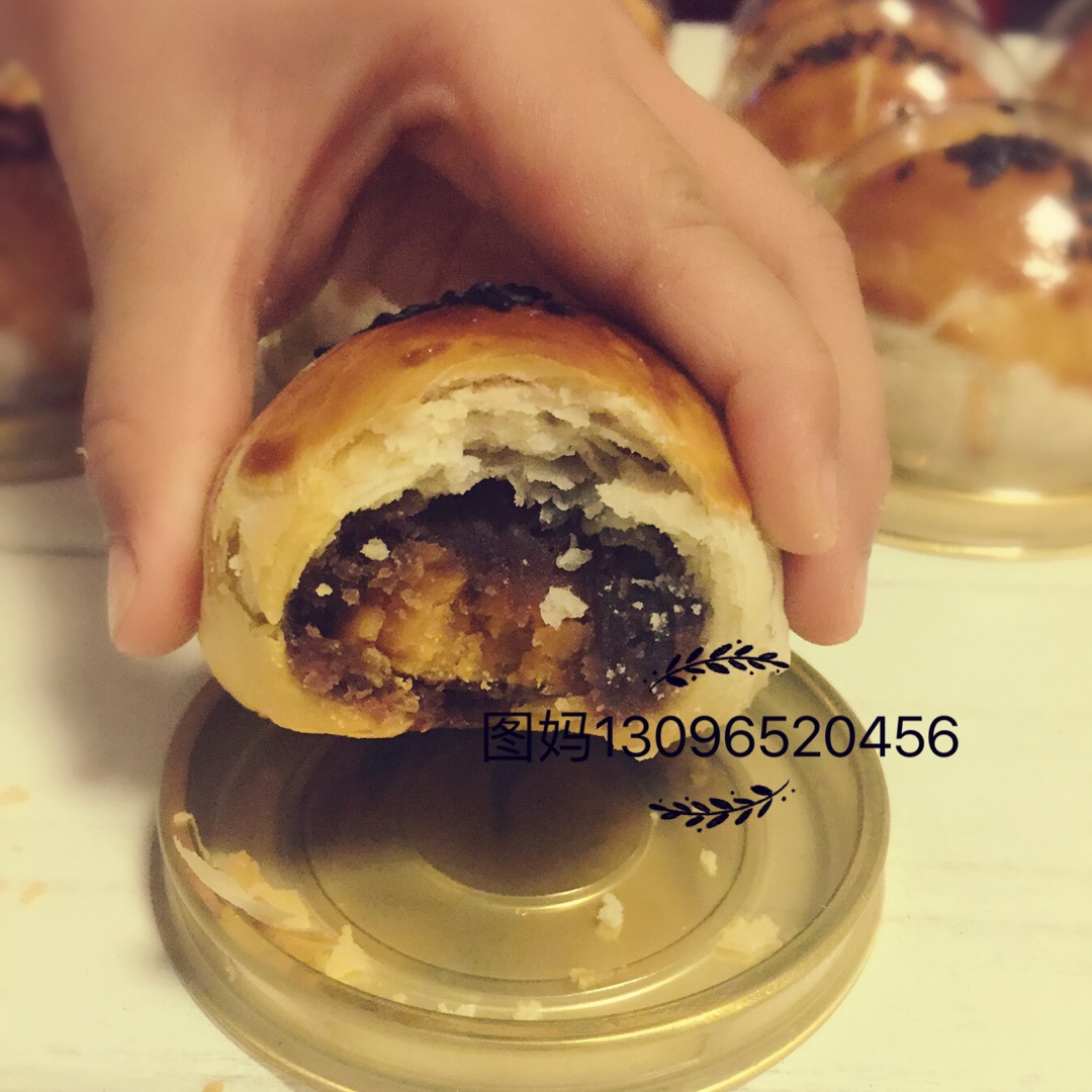 蛋黄酥
