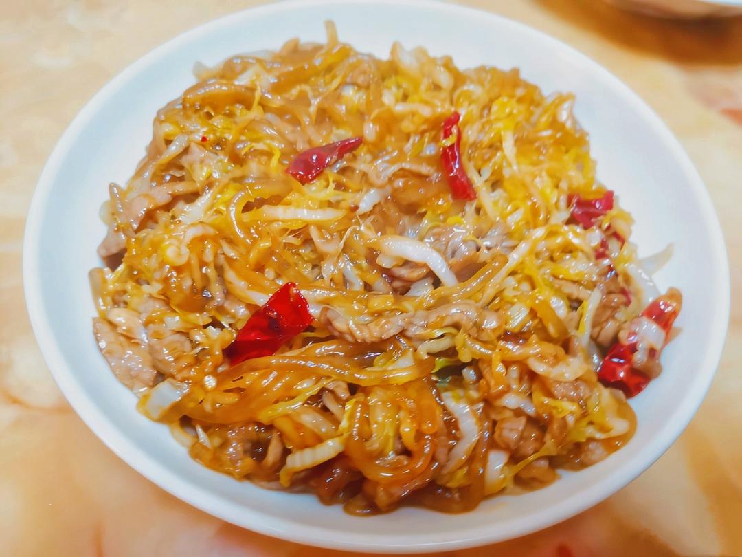 积酸粉儿（炒酸菜粉条五花肉）