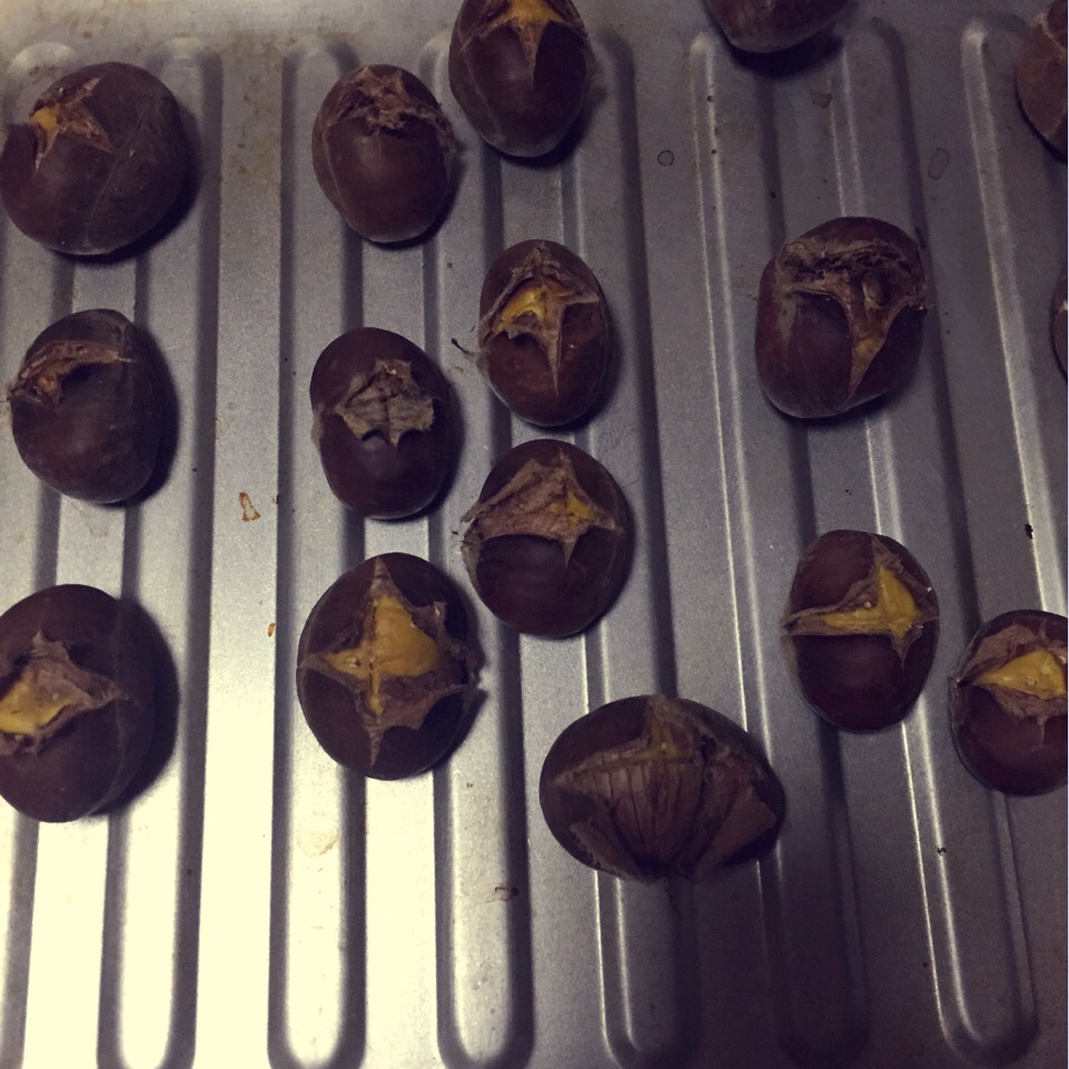 超级省事儿快速剥栗子皮