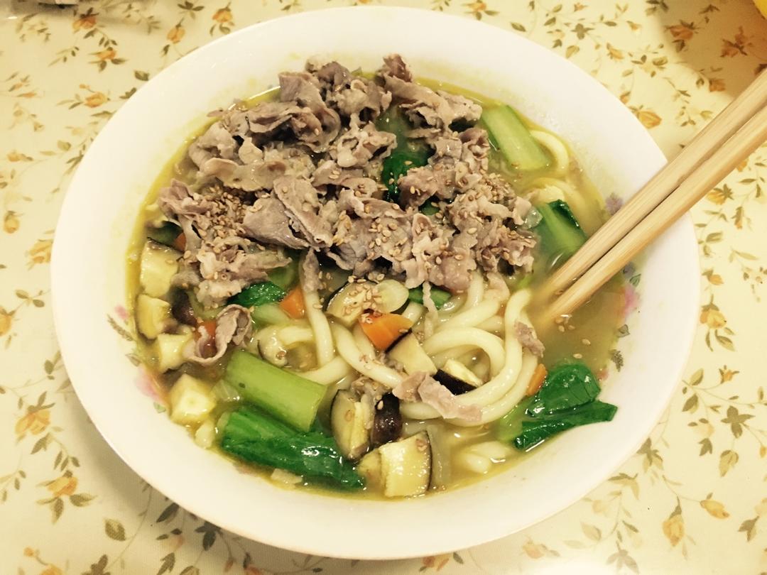 咖喱肥牛乌冬面