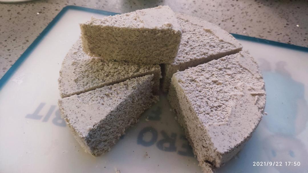 更懒更高配的软糯芡实糕