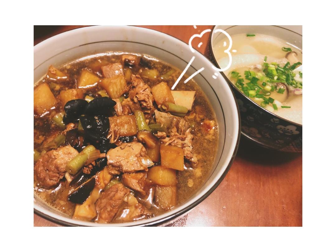 土豆炖排骨