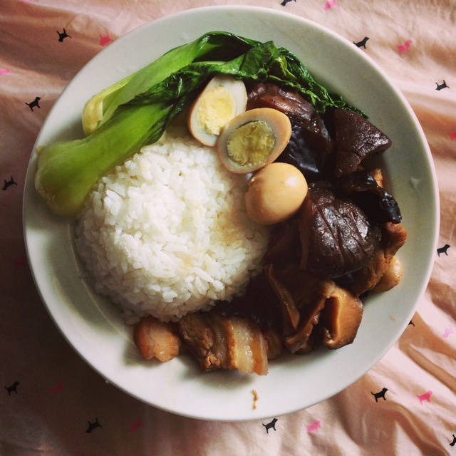 台式卤肉饭